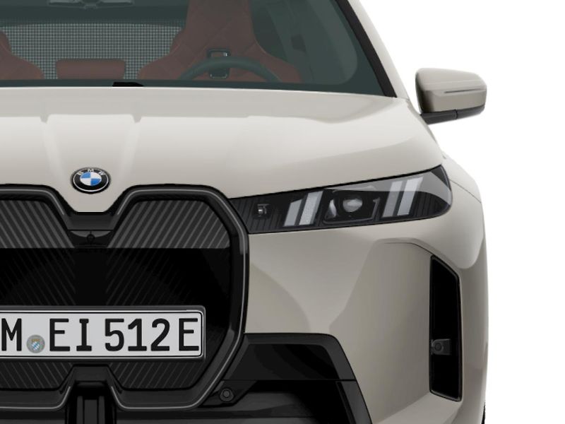 BMW iX xDrive60 - fotka 5 z 12