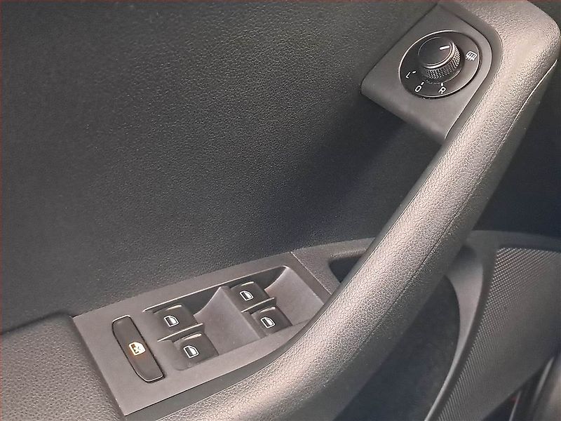 Škoda Octavia (2013) Elegance 2.0 TDI, Automat - fotka 19 z 20