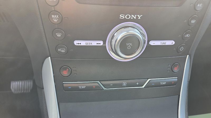 Ford Galaxy (2023) 2.0 EcoBl 110kW AT TITAN DPH - fotka 33 z 36