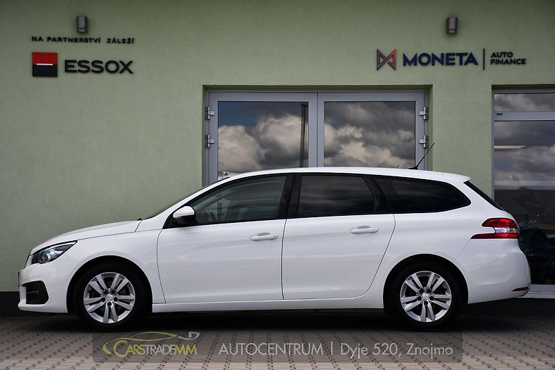 Peugeot 308 SW 1.5BlueHDi ACTIVE CARPLAY - fotka 2 z 49