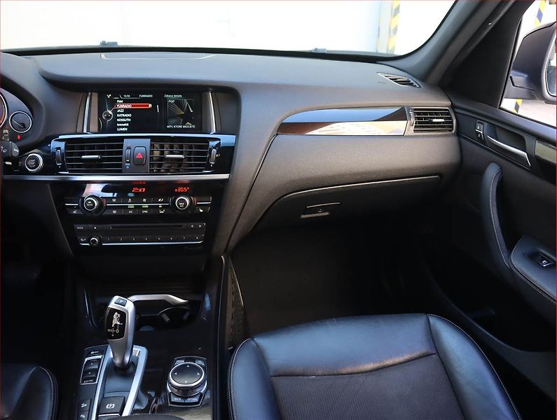 BMW X3 (2015) xDrive20d, 4X4, Automat - fotka 8 z 19