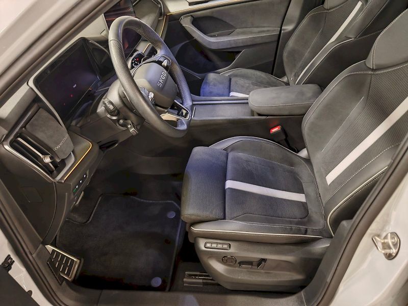 Škoda Kodiaq (2025) iV 1.5 TSI 150 kW DSG Sportlin - fotka 23 z 34