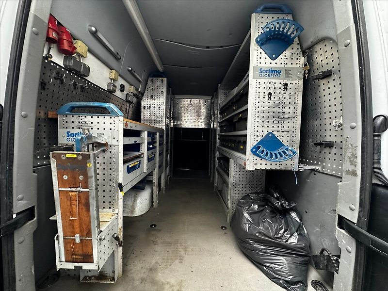 Mercedes-Benz Sprinter 2,1 516cdi 4X4 HMOTNOST 5t - fotka 12 z 34