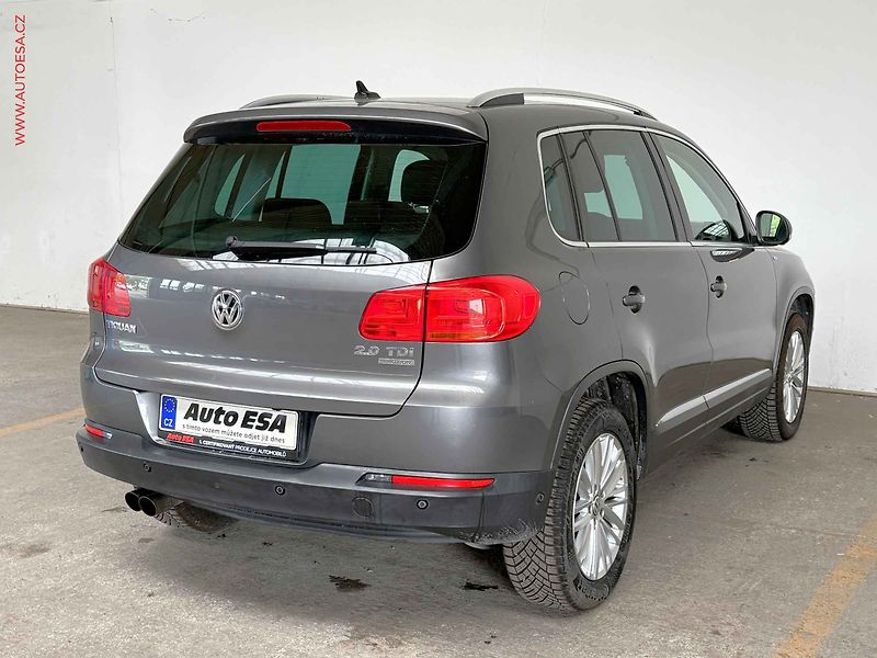 Volkswagen Tiguan (2014) 2.0 TDi 4x4, CUP, DSG, panor - fotka 4 z 17