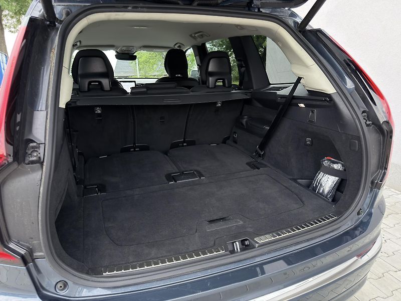 Volvo XC90 B5 AWD PLUS BRIGHT // +kola  - fotka 18 z 50