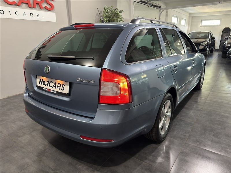 Škoda Octavia 1,4   TSI 90KW 1.MAJ FAMILY - fotka 5 z 37