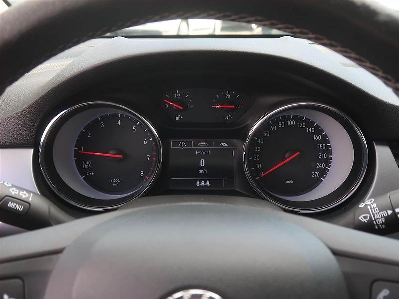 Opel Astra (2019) 1.4 T, Serv.kniha, Tempomat - fotka 11 z 16
