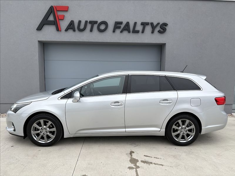 Toyota Avensis 1,8 VVT- i 108 KW AUTOMAT CZ - fotka 5 z 23