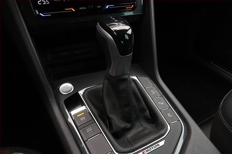Volkswagen Tiguan (2020) Elegance 2.0 TDI - fotka 13 z 22