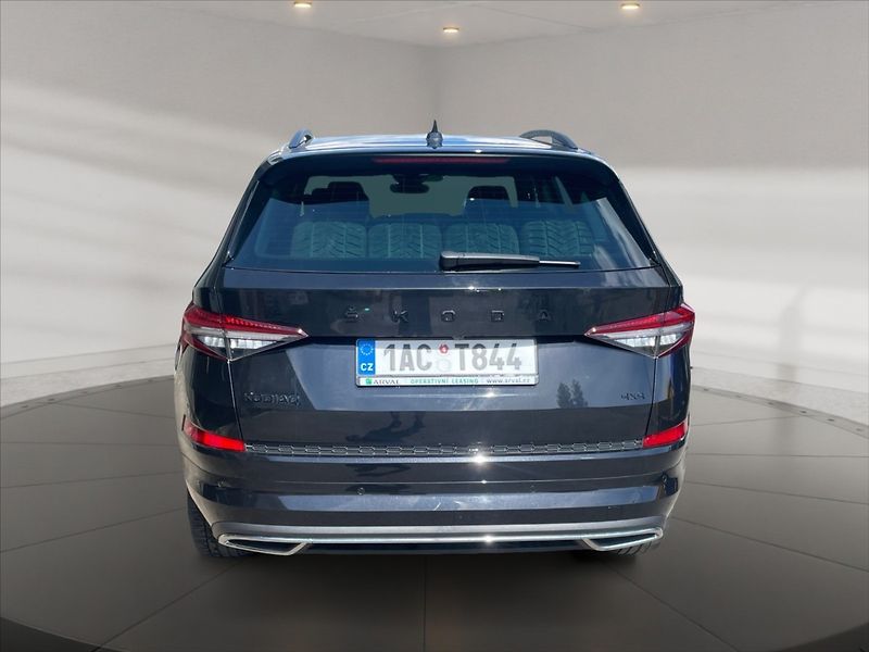 Škoda Kodiaq 2,0 TDI Sportline 4x4 DSG - fotka 5 z 11