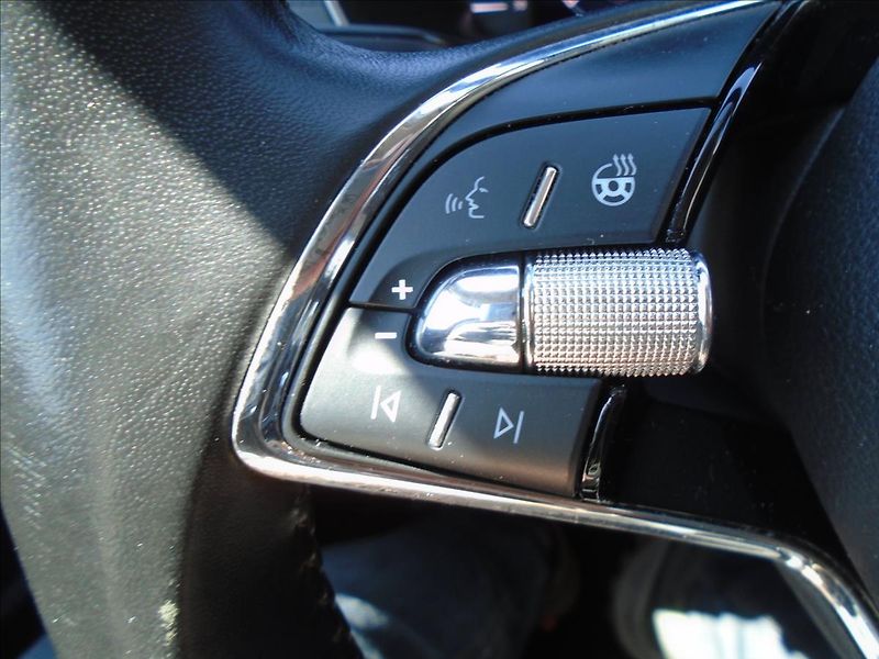 Škoda Octavia 1,0 - fotka 26 z 32