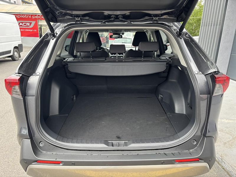 Toyota RAV4 (2024) Comfort 2.5 Hybrid (160 kW)  - fotka 19 z 19