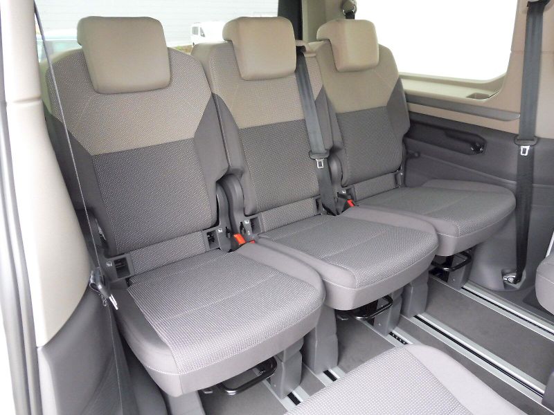 Volkswagen Multivan (2025) Long Life 2,0 TDI 110kW DSG - fotka 19 z 30