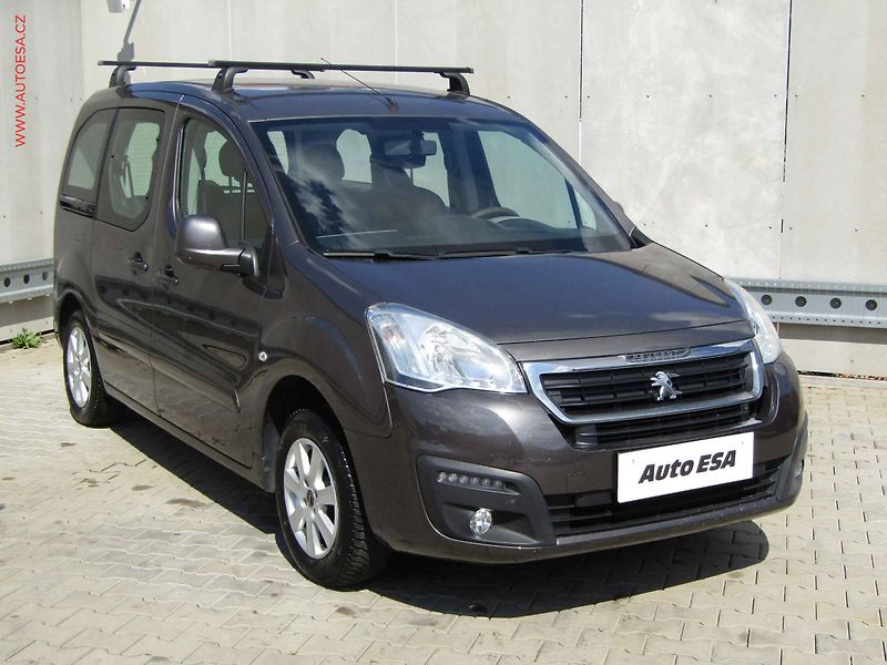 Peugeot Partner (2016) 1.6HDi Tepee, 2.maj,ČR - fotografie inzerátu