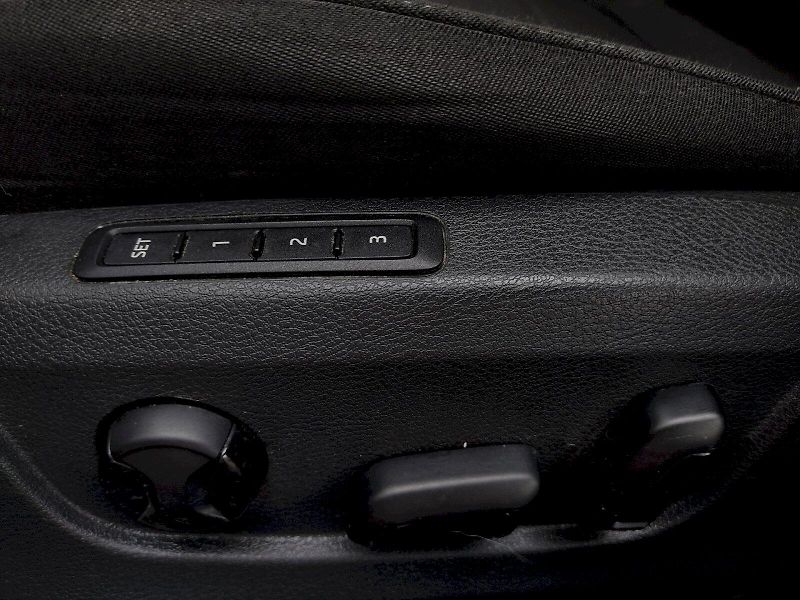 Škoda Superb (2015) Combi Ambition Business  2,0 T - fotka 25 z 36