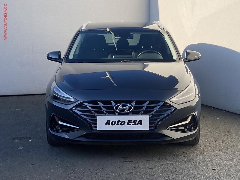 Hyundai i30 (2021) 1.6 CRDi, 2.maj,ČR, Smart - fotka 2 z 17