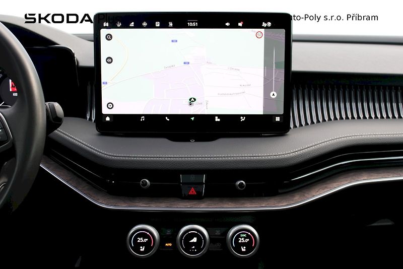 Škoda Superb (2024) 2.0TDI L&K / 142kW 4x4 7°DSG - fotka 15 z 24