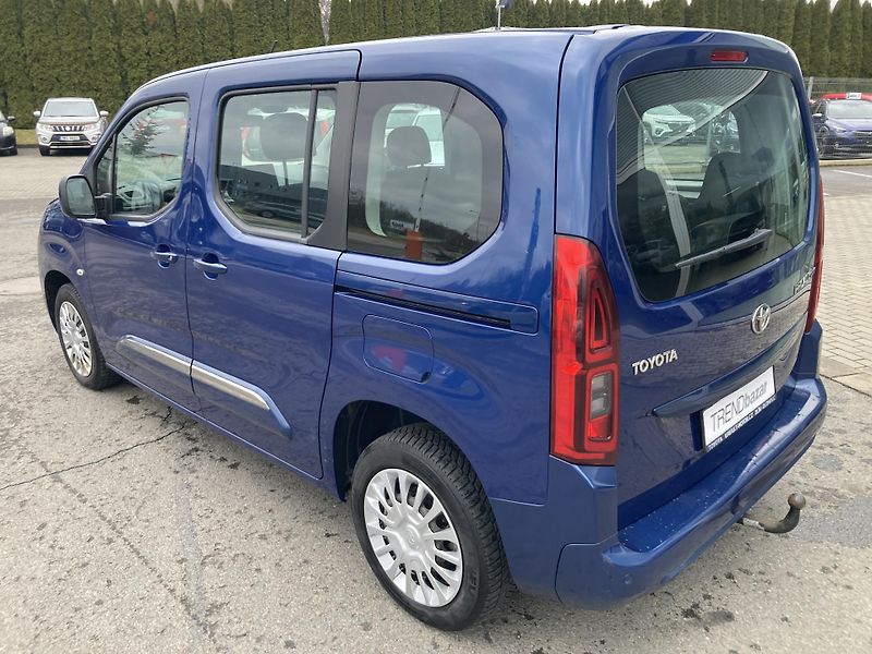 Toyota ProAce City Verso (2020) 1,5D-4D 130 6MT  7-místné  - fotka 5 z 20