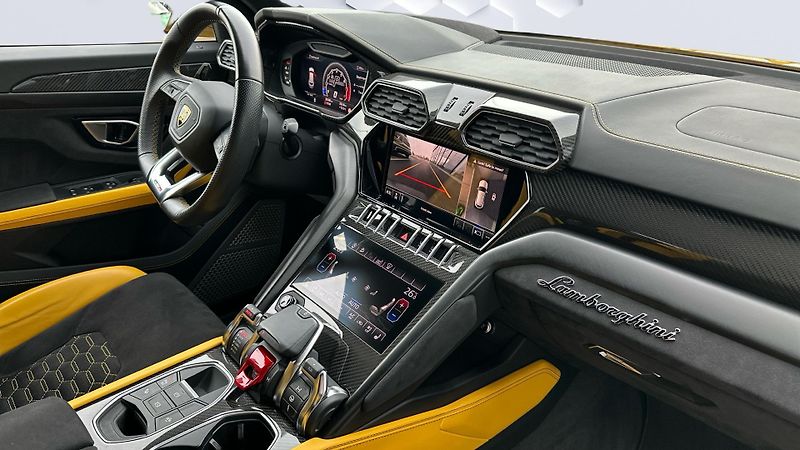 Lamborghini Urus (2021) Pearl Capsule, Záruka - fotka 9 z 15