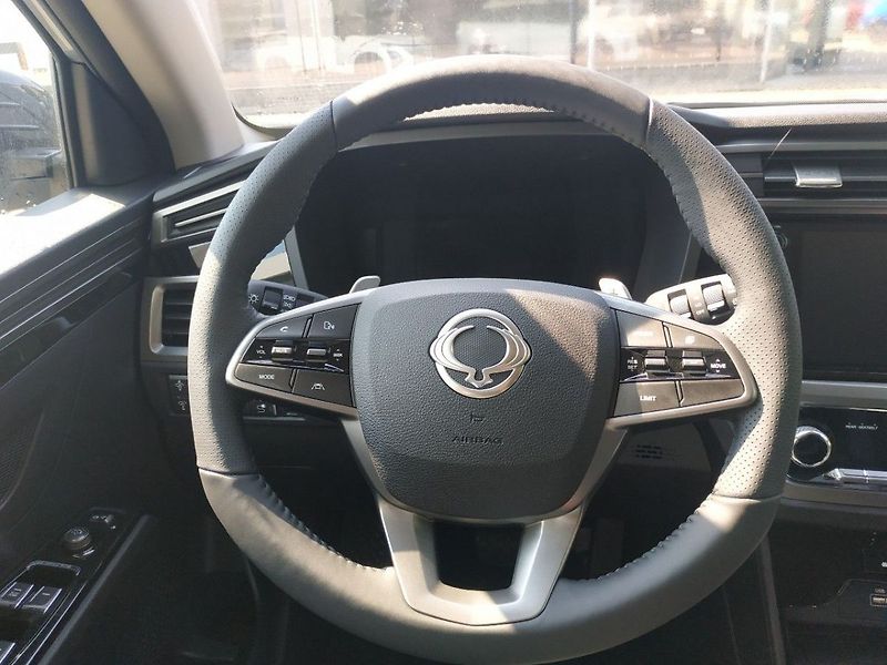 KGM Korando 1.5T, Style+2WD, AT, SKLADEM - fotka 16 z 32