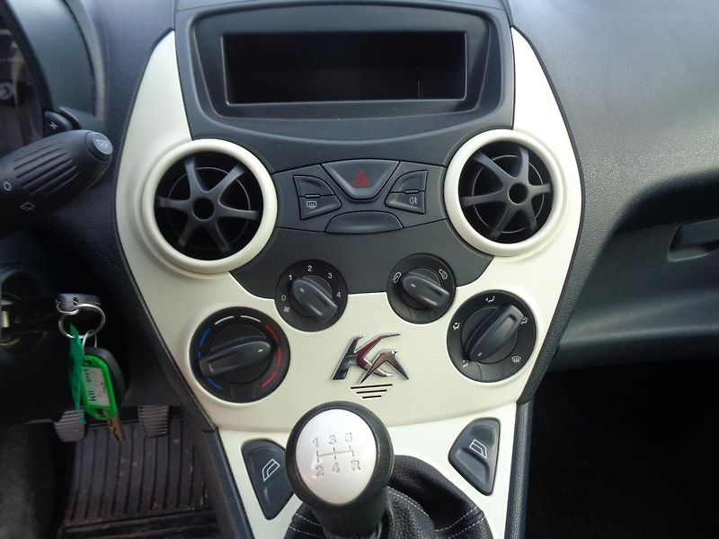 Ford Ka 1,2 - fotka 10 z 12