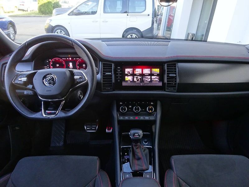 Škoda Kodiaq (2022) 2,0 TSi/180kW  RS  DSG 4x4 - fotka 5 z 30