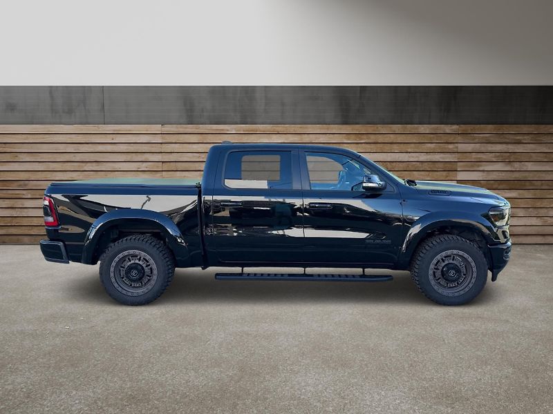 Dodge RAM (2021) +BLACK RHINO+BLACK EDITION+ - fotka 2 z 25