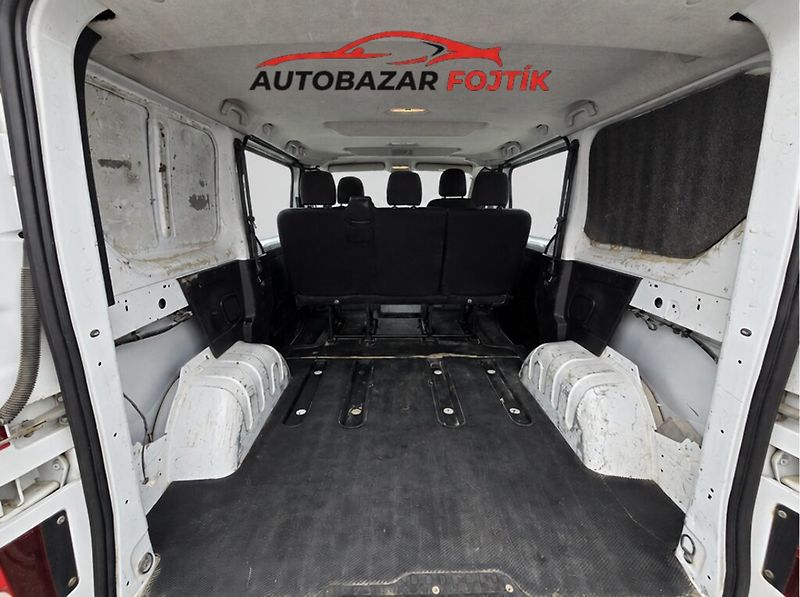 Renault Trafic (2017) 1.6 DCi 92KW 8.místné - fotka 16 z 23