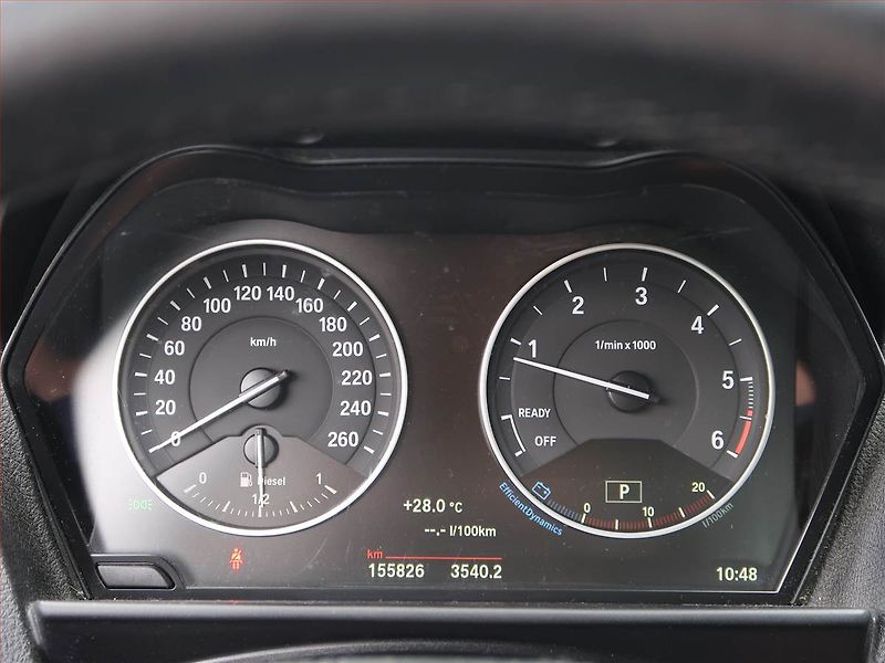 BMW Řada 2 (2017) 218d, Automat, Serv.kniha - fotka 11 z 21