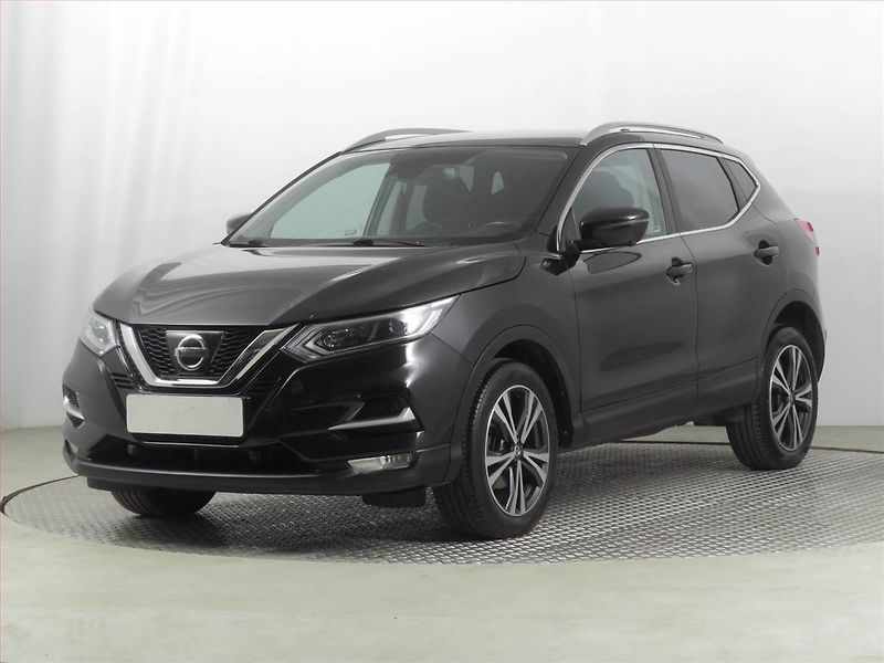 Nissan Qashqai (2017) N-Connecta 1.2 DIG-T, Automat - fotka 2 z 24