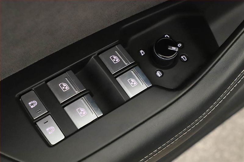 Audi A7 (2018) 55 TFSI - fotka 9 z 29