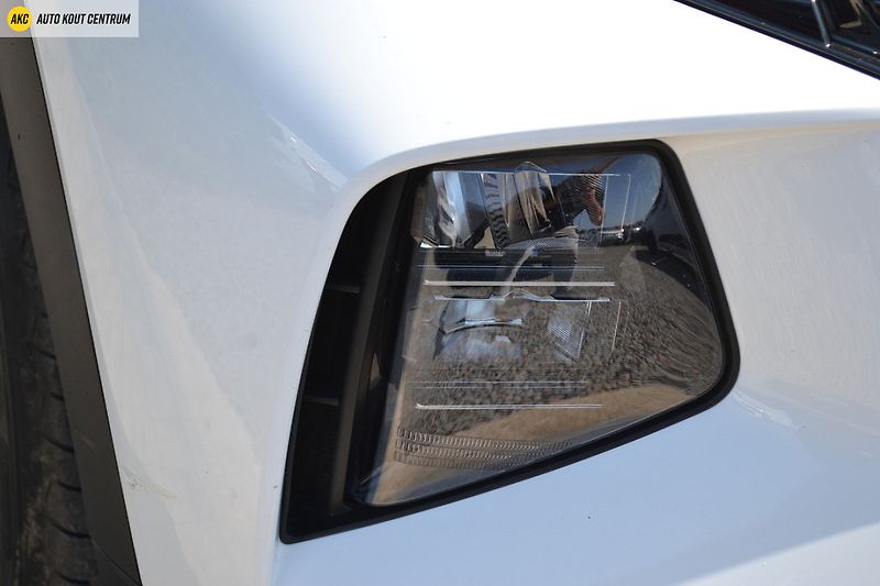 Hyundai Tucson 1.6CRDi SMART - fotka 8 z 55