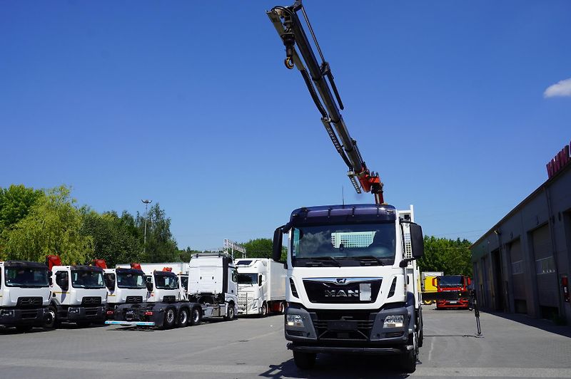 MAN TGS (2020) 26.420 6×4 / Fassi F215A.2.24 - fotka 9 z 24