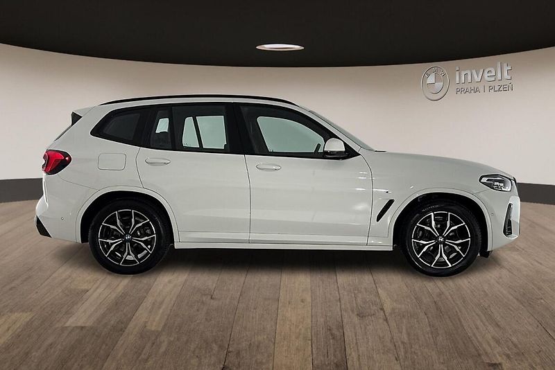 BMW X3 xDrive20d - fotka 2 z 26