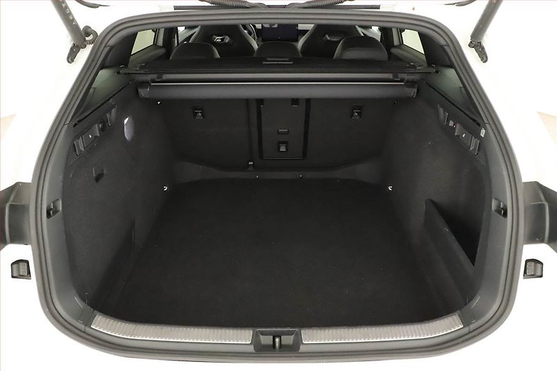 Škoda Superb (2025) 2.0 TDI - fotka 11 z 21