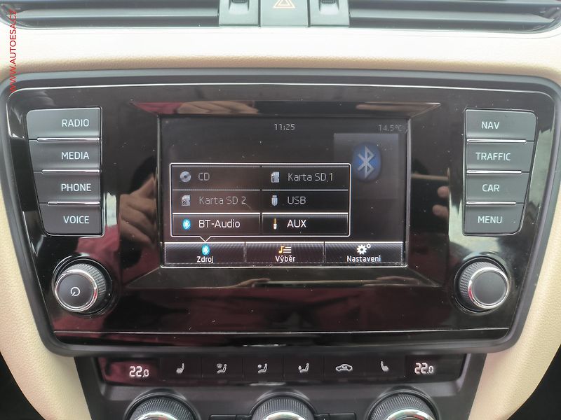 Škoda Octavia (2013) 1.8 TSI 4x4, ČR, Ambition - fotka 12 z 20