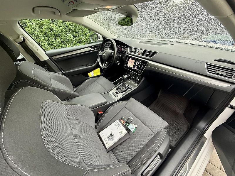 Škoda Superb (2020) 2.0TDi 140kW STYLE 4x4 DSG ČR - fotka 4 z 20