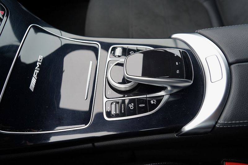Mercedes-Benz Třídy C C 63 AMG Performance/480 PS/ČR - fotka 36 z 36