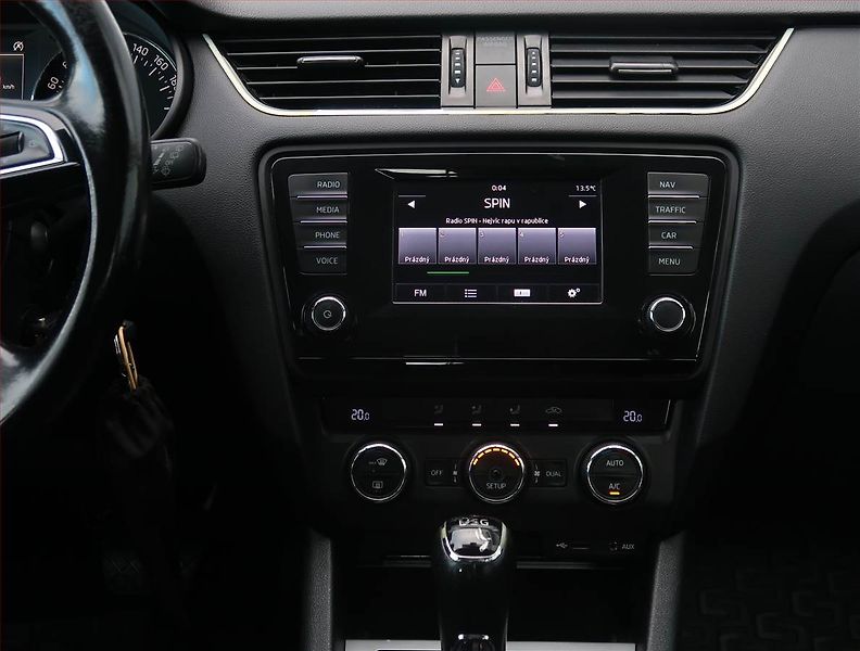 Škoda Octavia (2015) Ambition 2.0 TDI, Automat - fotka 12 z 20