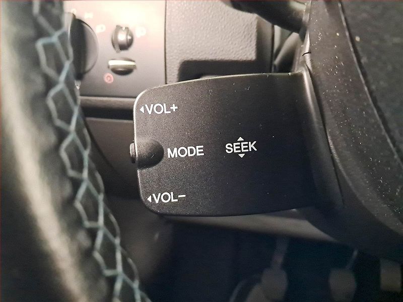 Ford Kuga (2009) 2.0 TDCi, Serv.kniha - fotka 16 z 16
