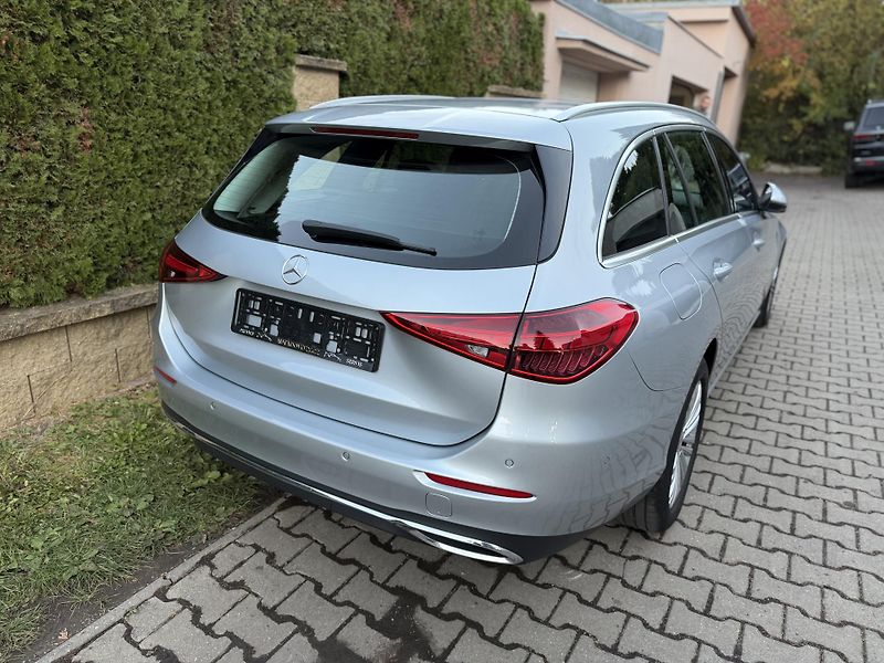 Mercedes-Benz Třídy C 200D 9Gtronic-AVANTGARDE-Tažné - fotka 5 z 37