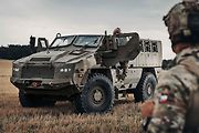Čtyřkolový obrněný transportér STVM4 Golem se svými parametry vyrovnává nejenom vozidlům své kategorie, ale v oblasti ochrany vozidla a jeho osádky standardy trhu převyšuje.