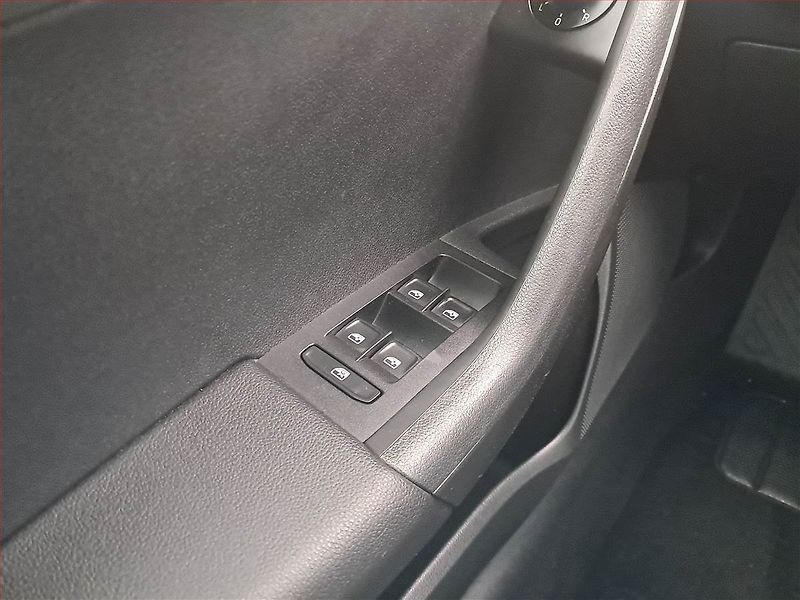 Škoda Octavia (2017) 1.6 TDI, ČR,1.maj, Serv.kniha - fotka 16 z 17