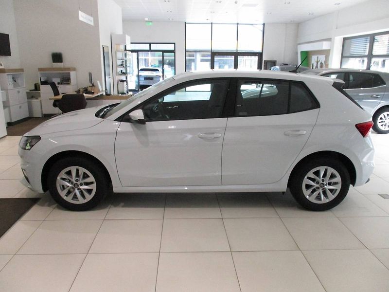 Škoda Fabia Selection 1,0TSI 70kW MT5/P600 - fotka 8 z 14