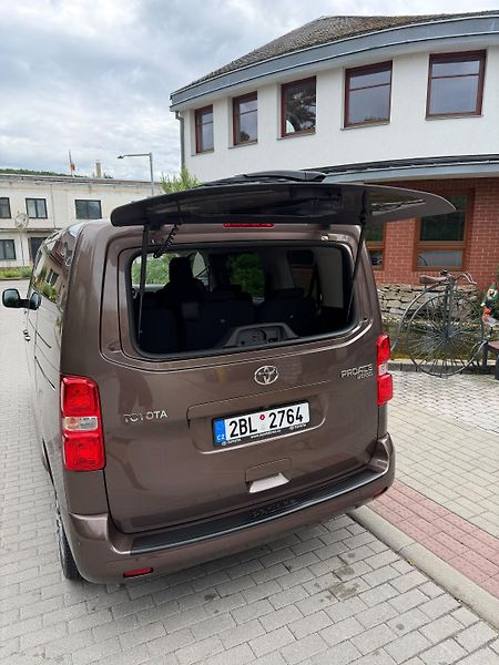 Toyota ProAce (2020) 8 místné - fotka 5 z 10