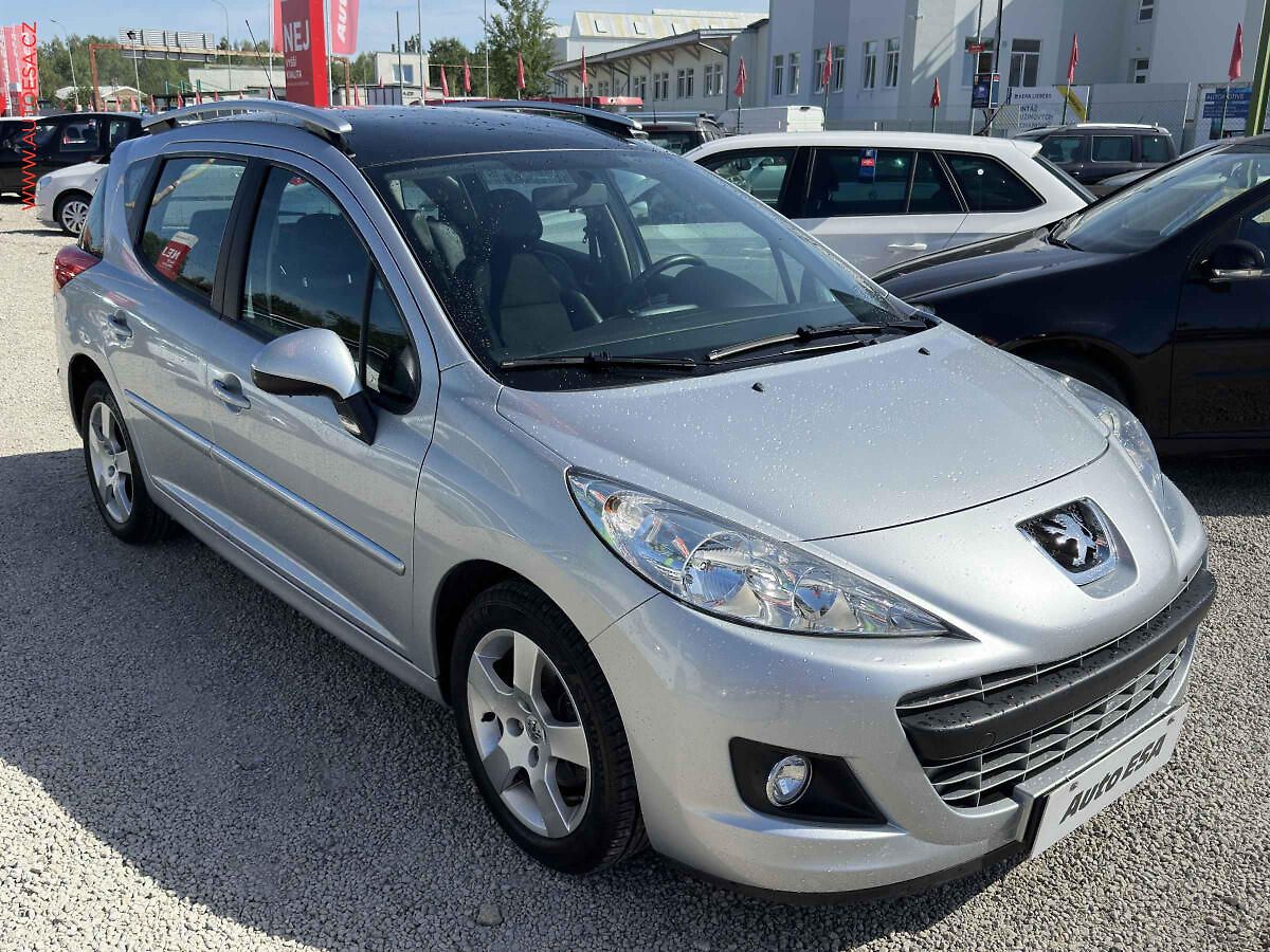 Peugeot 207 1.6VTi, AC, park.čidla