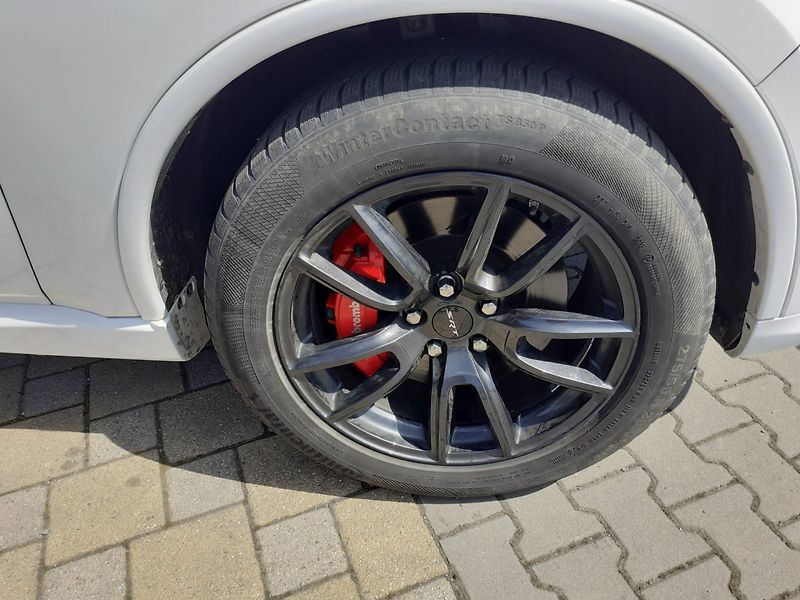 Dodge Durango (2018) 6.4  V8 SRT 4x4 LPG - fotka 33 z 38