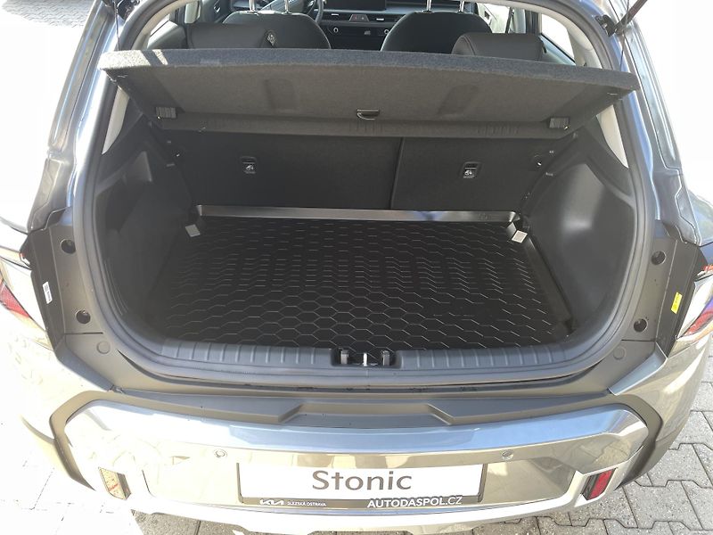 Kia Stonic (2026) 1,0T-GDi SPIN 7DCT - fotka 25 z 27