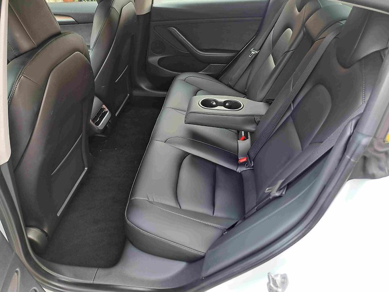 Tesla Model 3 (2022) AWD Long Range  ACC  LED  NAVI - fotka 10 z 27
