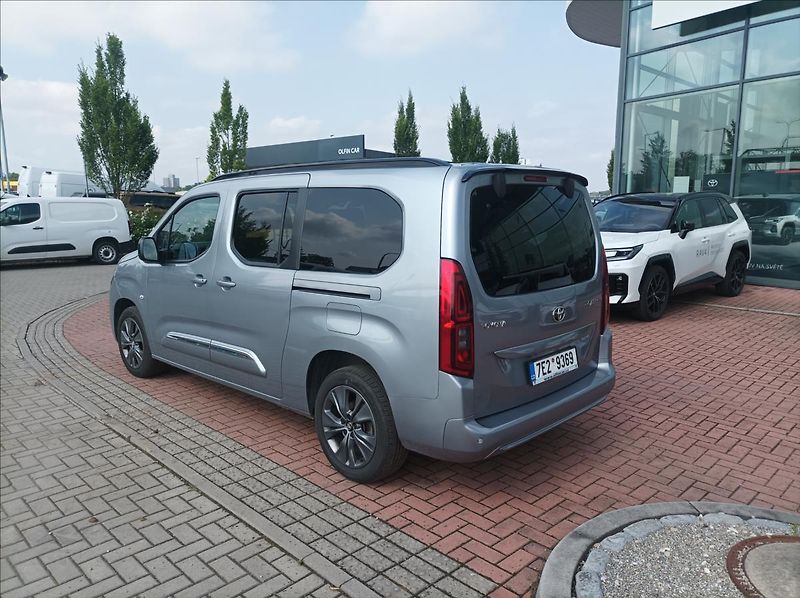 Toyota ProAce City Verso 1,2 6 MT WG Family - fotka 3 z 18